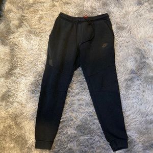 Black Nike Pants (SLIGHTLY DAMAGED)